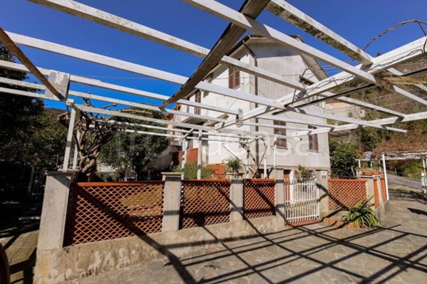 appartamento in vendita a Rapallo in zona Sant'Andrea di Foggia