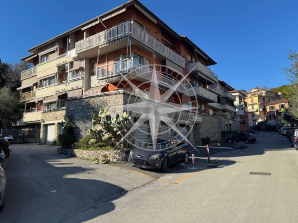 appartamento in vendita a Rapallo in zona Santa Maria del Campo
