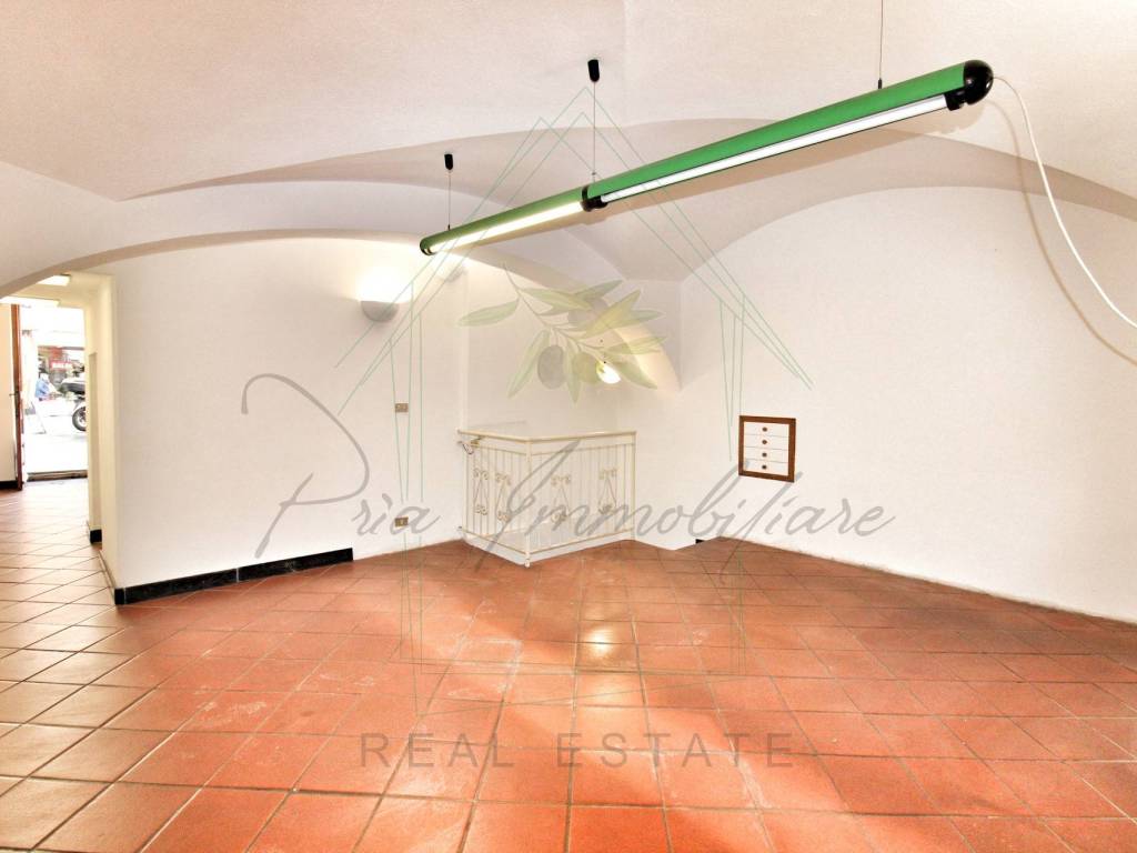 negozio in vendita a Rapallo
