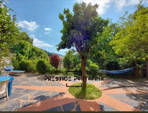 appartamento in vendita a Rapallo in zona San Michele di Pagana