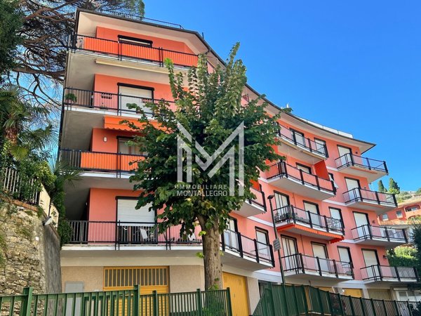appartamento in vendita a Rapallo in zona San Michele di Pagana