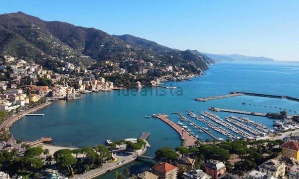 casa indipendente in vendita a Rapallo in zona San Michele di Pagana