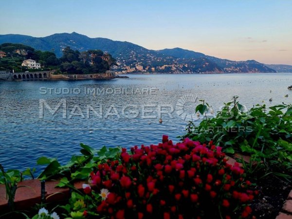 appartamento in vendita a Rapallo in zona San Michele di Pagana