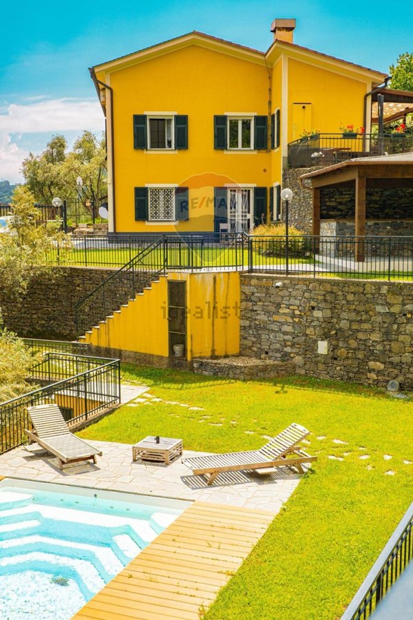 appartamento in vendita a Rapallo in zona Santa Maria del Campo