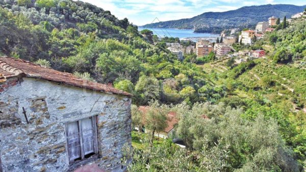 casa indipendente in vendita a Rapallo