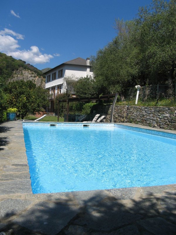 casa indipendente in vendita a Rapallo