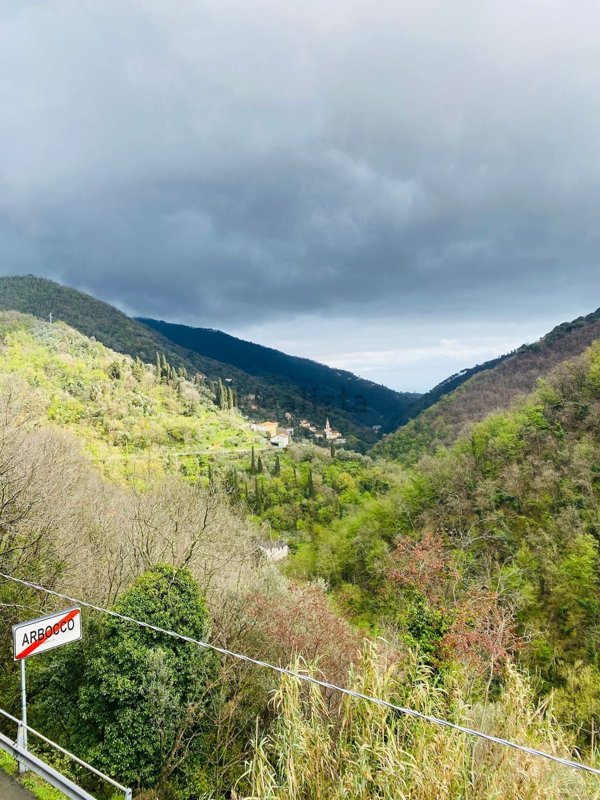 casa indipendente in vendita a Rapallo