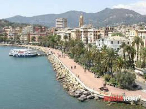 negozio in vendita a Rapallo