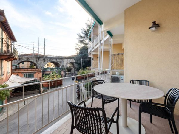 appartamento in vendita a Rapallo in zona San Michele di Pagana