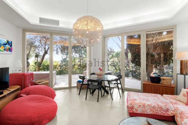 appartamento in vendita a Rapallo in zona San Michele di Pagana