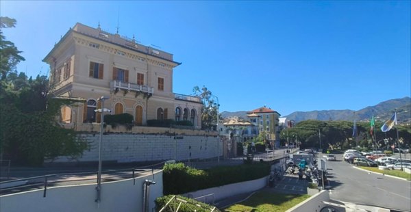 casa indipendente in vendita a Rapallo