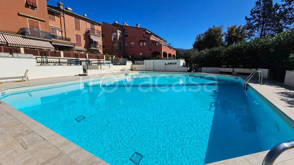 appartamento in vendita a Rapallo in zona San Massimo