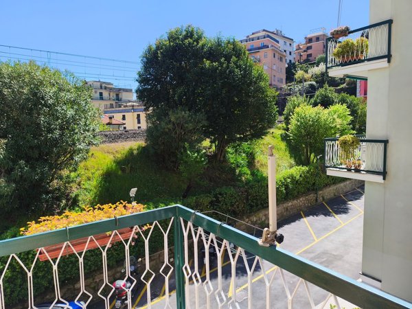 appartamento in vendita a Rapallo in zona San Michele di Pagana