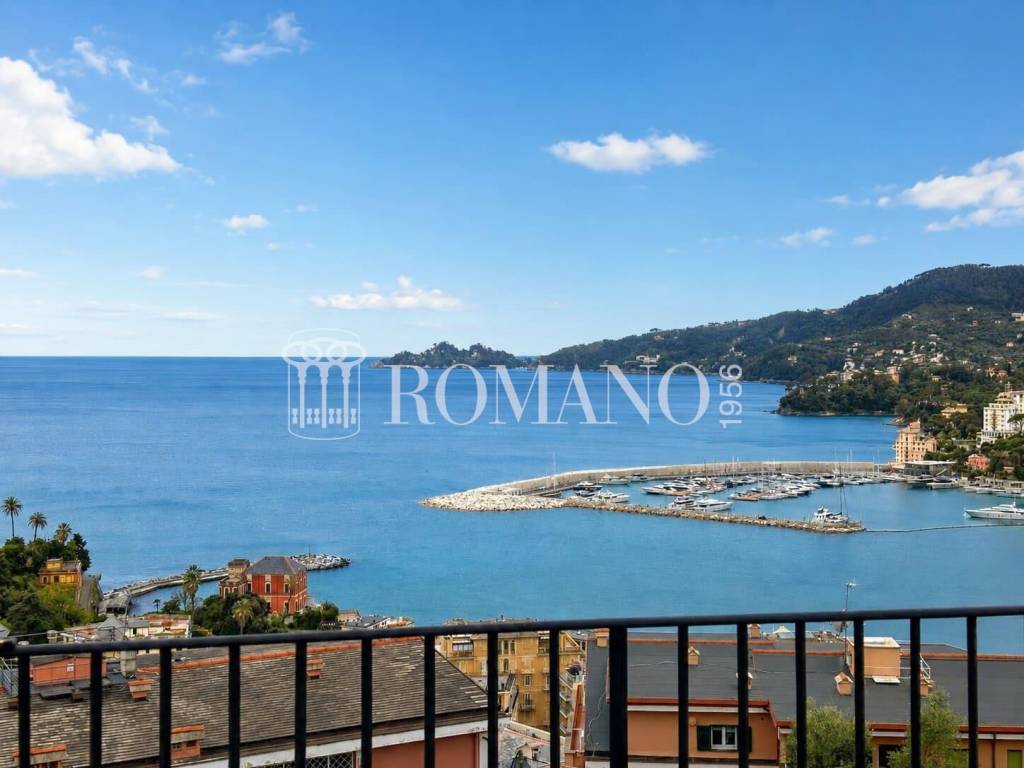appartamento in vendita a Rapallo in zona San Michele di Pagana