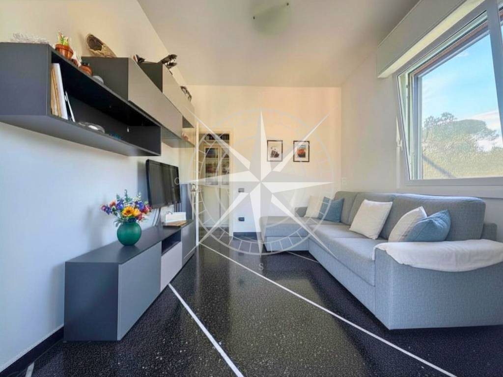 appartamento in vendita a Rapallo in zona San Michele di Pagana