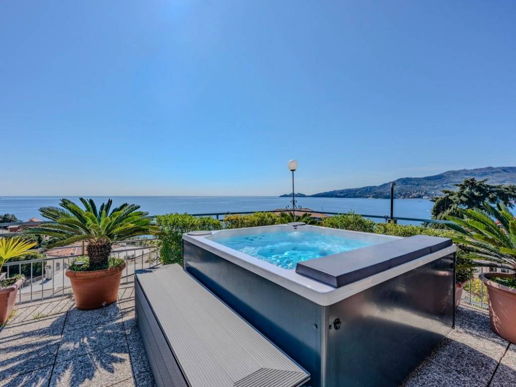 appartamento in vendita a Rapallo