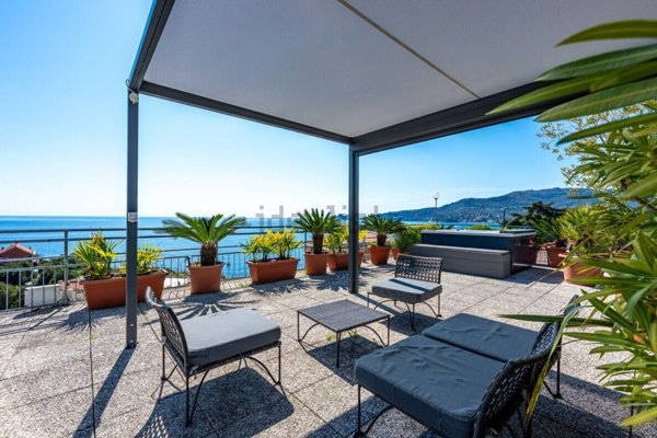appartamento in vendita a Rapallo in zona San Michele di Pagana