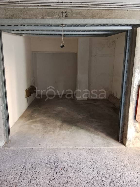 locale commerciale in vendita a Rapallo