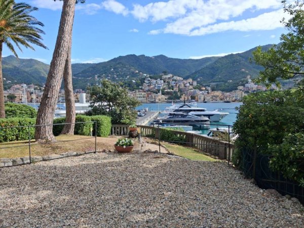 appartamento in vendita a Rapallo