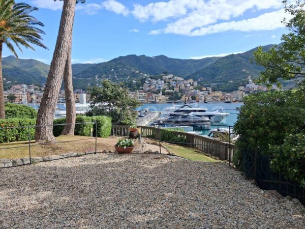 appartamento in vendita a Rapallo