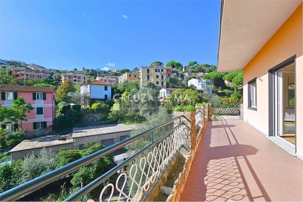 casa indipendente in vendita a Rapallo in zona San Michele di Pagana