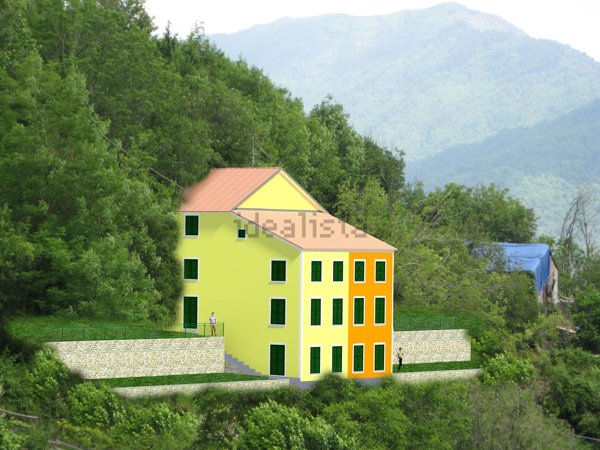 casa indipendente in vendita a Rapallo