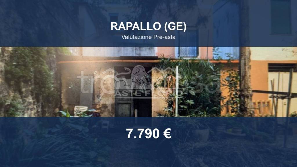 locale commerciale in vendita a Rapallo