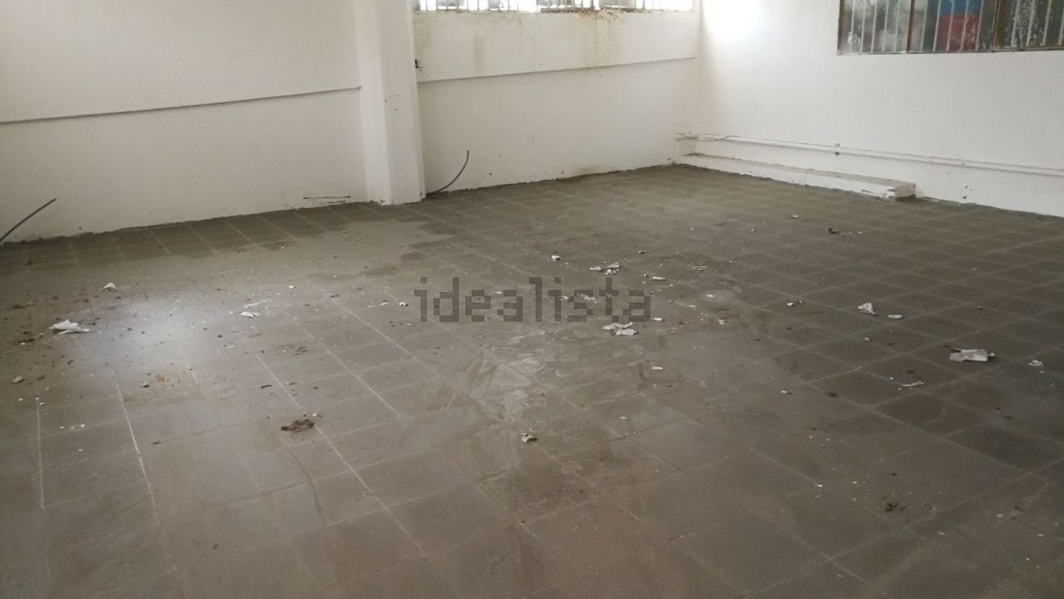 locale di sgombero in vendita a Rapallo in zona San Michele di Pagana