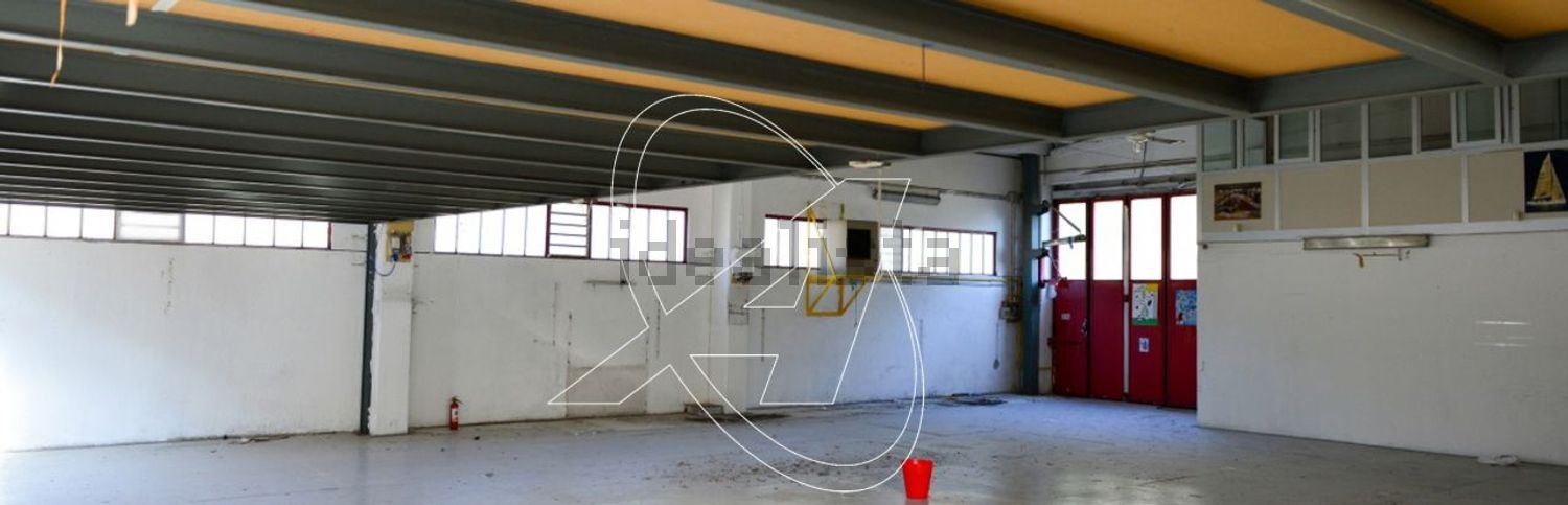 ufficio in vendita a Rapallo in zona San Pietro di Novella