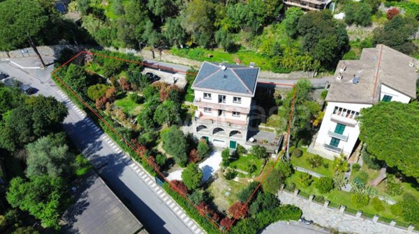 casa indipendente in vendita a Rapallo in zona San Michele di Pagana