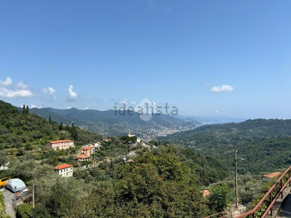 appartamento in vendita a Rapallo in zona San Martino di Noceto