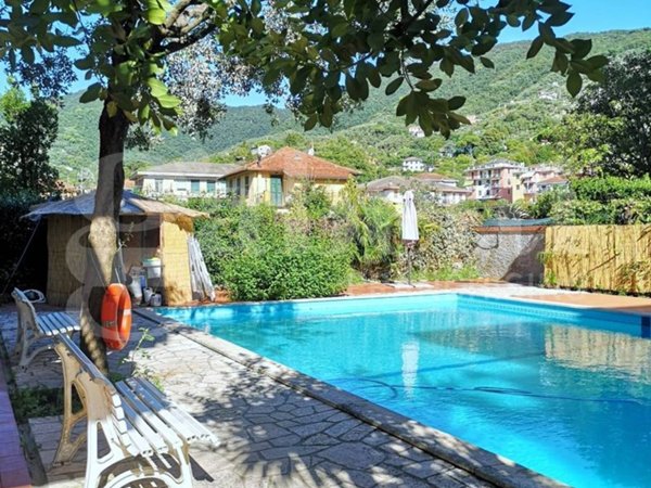 appartamento in vendita a Rapallo in zona Santa Maria del Campo