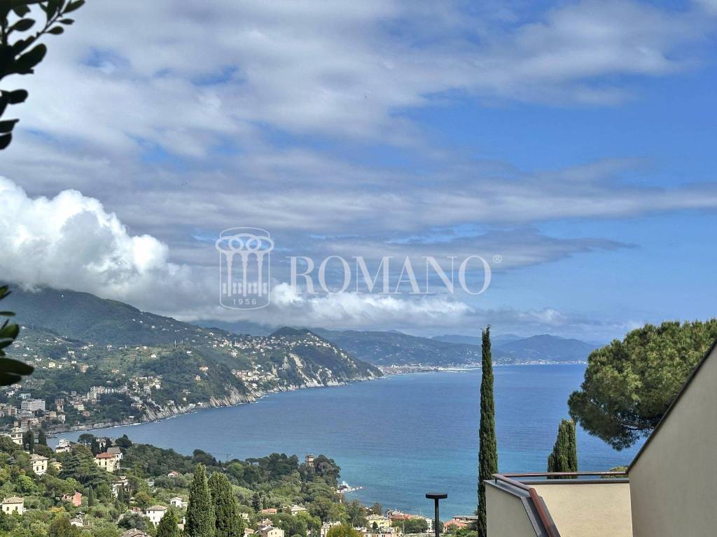 appartamento in vendita a Rapallo in zona San Michele di Pagana