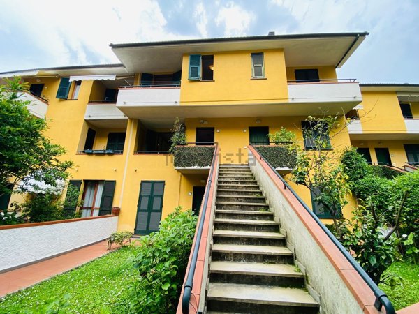 appartamento in vendita a Rapallo in zona San Pietro di Novella