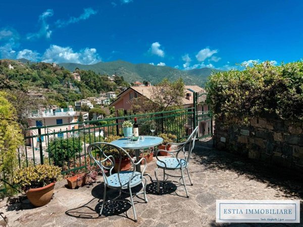 appartamento in vendita a Rapallo in zona San Michele di Pagana