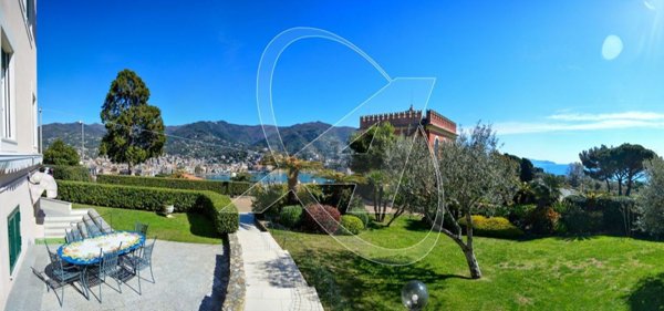 appartamento in vendita a Rapallo in zona San Michele di Pagana