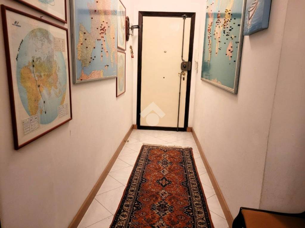appartamento in vendita a Rapallo in zona San Michele di Pagana