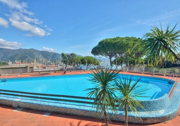 appartamento in vendita a Rapallo in zona San Michele di Pagana