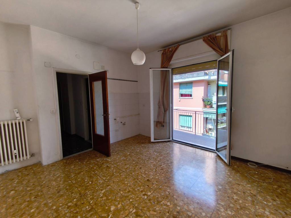 appartamento in vendita a Rapallo in zona Santa Maria del Campo