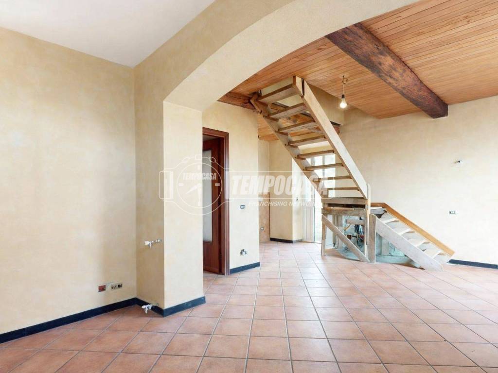 appartamento in vendita a Rapallo in zona San Pietro di Novella