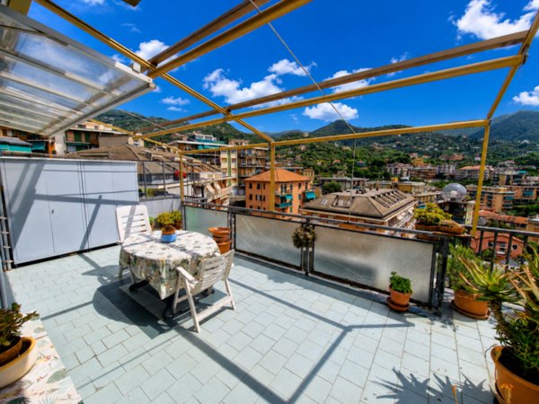 appartamento in vendita a Rapallo in zona Santa Maria del Campo