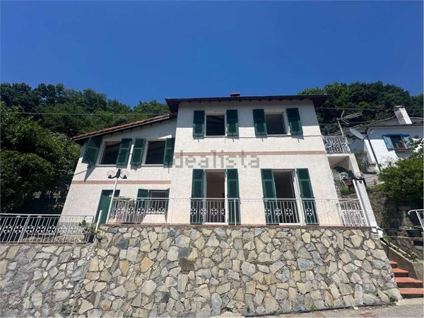 casa indipendente in vendita a Rapallo in zona San Maurizio di Monti
