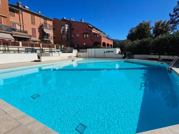 appartamento in vendita a Rapallo in zona Santa Maria del Campo