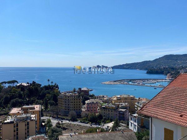 appartamento in vendita a Rapallo in zona San Michele di Pagana