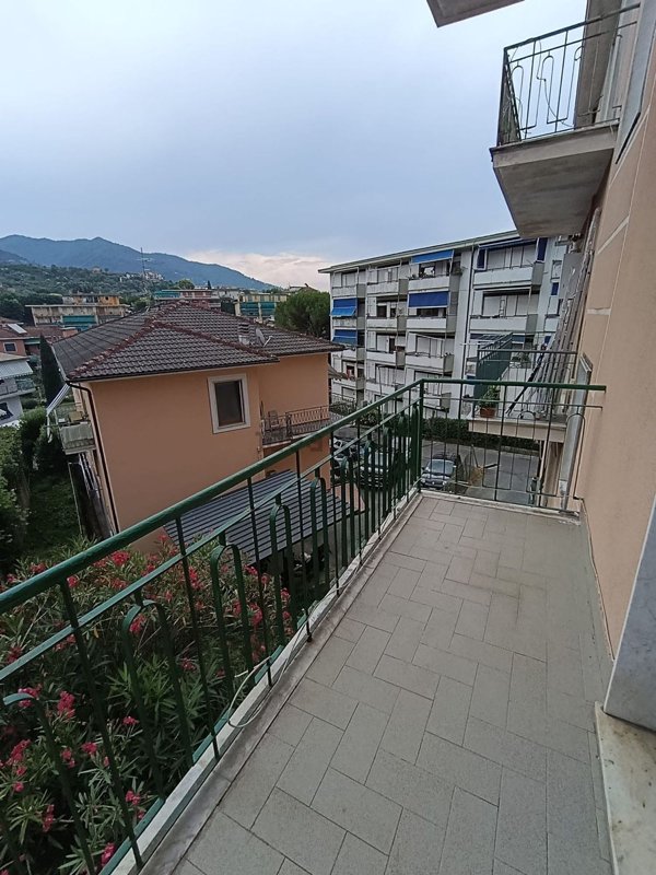 appartamento in vendita a Rapallo in zona Santa Maria del Campo