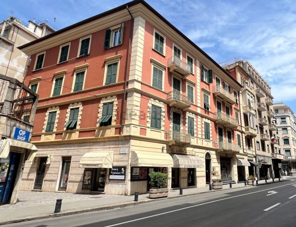 appartamento in vendita a Rapallo in zona San Michele di Pagana