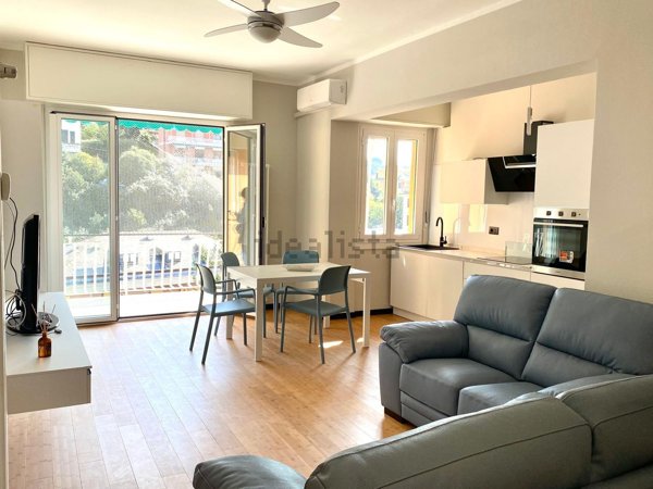 appartamento in vendita a Rapallo in zona San Michele di Pagana