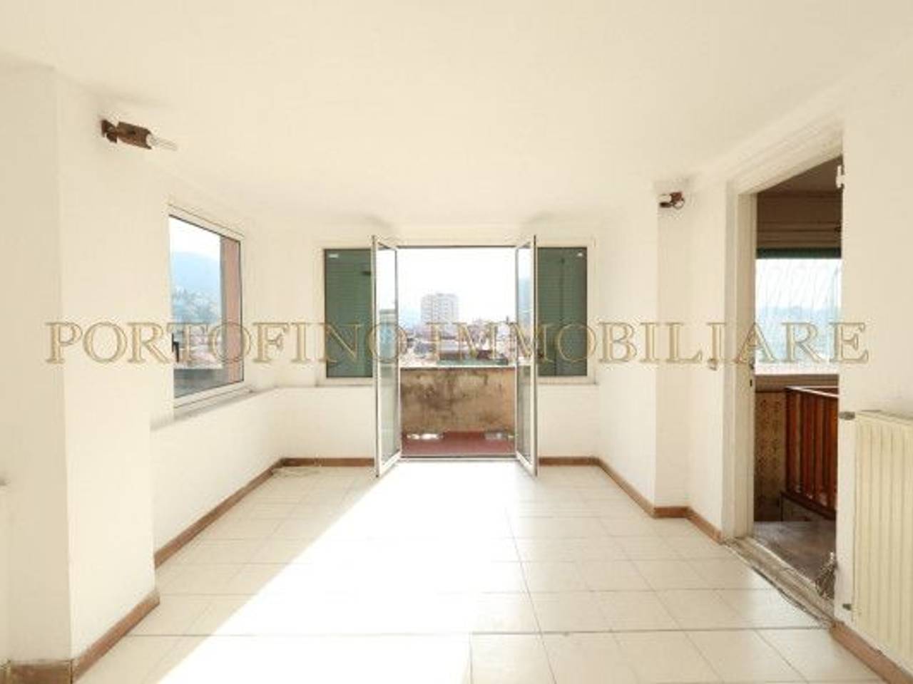 appartamento in vendita a Rapallo in zona Santa Maria del Campo