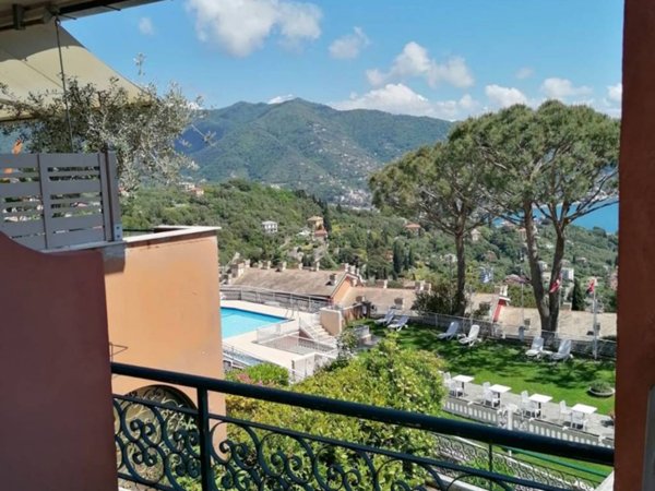 appartamento in vendita a Rapallo in zona San Michele di Pagana