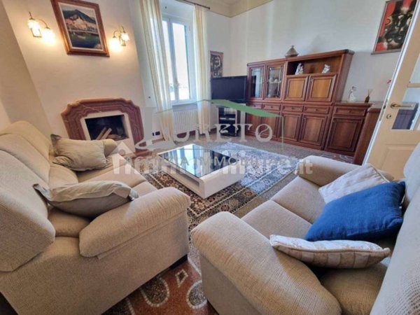 appartamento in vendita a Rapallo in zona San Michele di Pagana